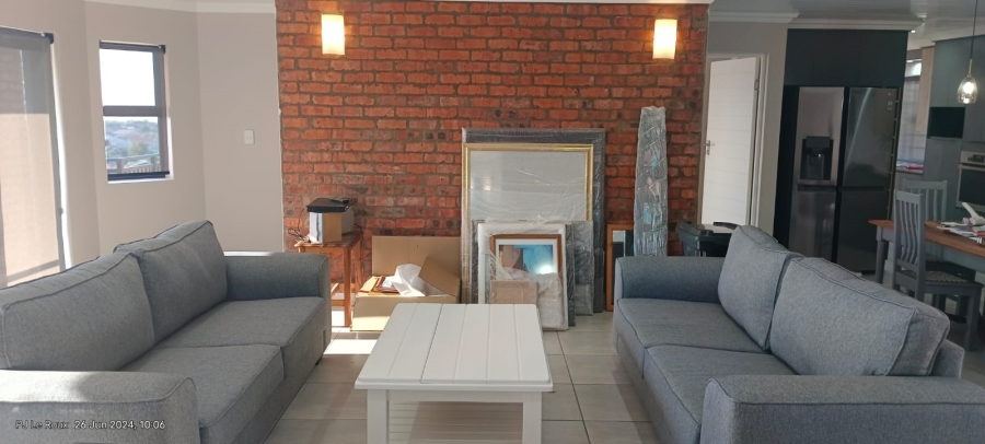 3 Bedroom Property for Sale in Menkenkop Western Cape